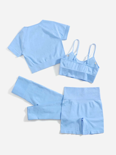 O Conjunto de Calças & Tops & Regatas & Camis em tom Azul Bebê é a escolha perfeita para quem busca conforto, estilo e praticidade durante as atividades físicas.